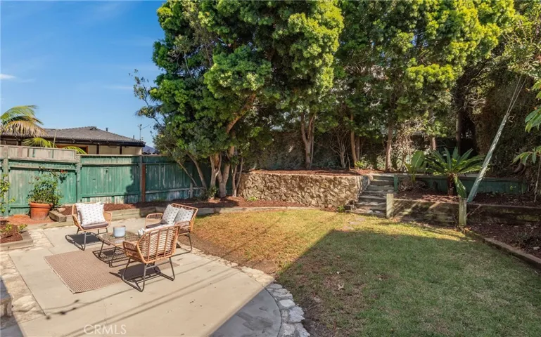 1616 Magnolia Avenue, Manhattan Beach, California 90266