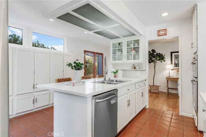 1616 Magnolia Avenue, Manhattan Beach, California 90266