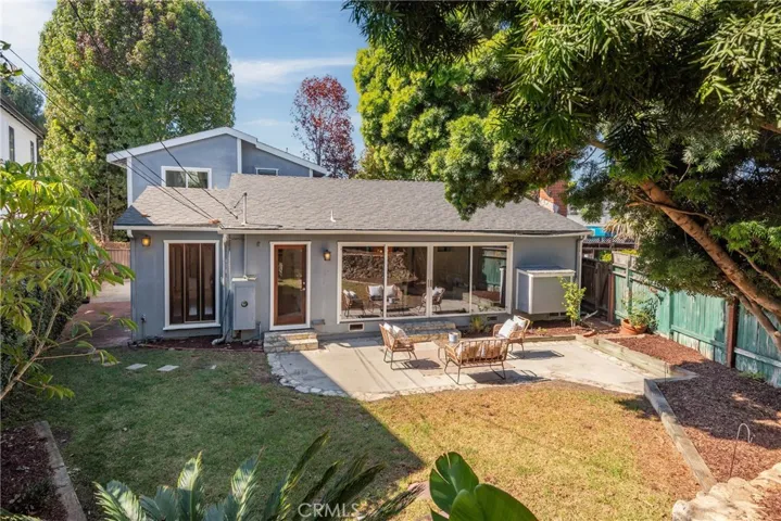1616 Magnolia Avenue, Manhattan Beach, California 90266