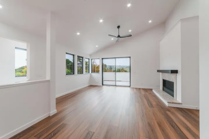 54 Sill Road, Royal Oaks, California 95076