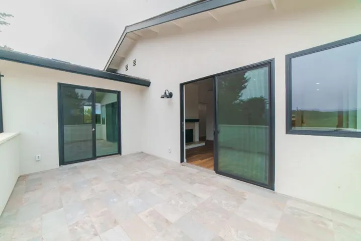 54 Sill Road, Royal Oaks, California 95076