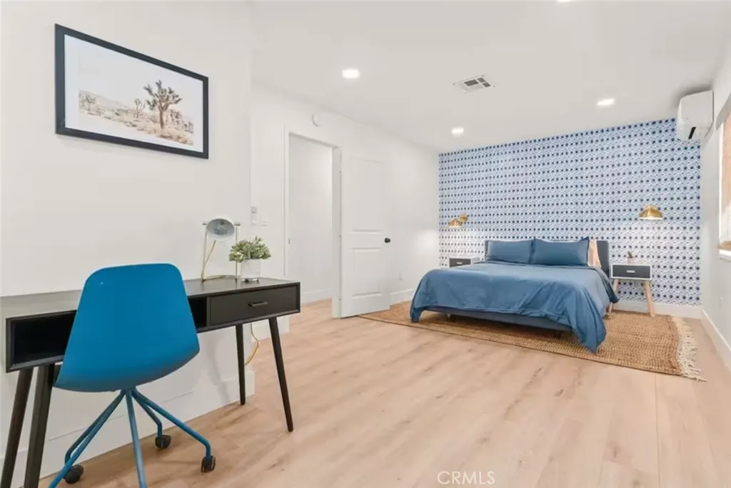 6595 Desert Knoll Avenue, 29 Palms, California 92277 home-pic-13