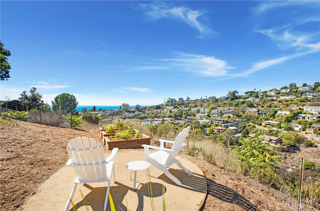 1056 Madison Place, Laguna Beach, California 92651 home-pic-26