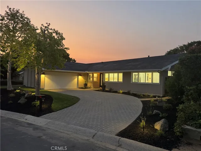 1056 Madison Place, Laguna Beach, California 92651