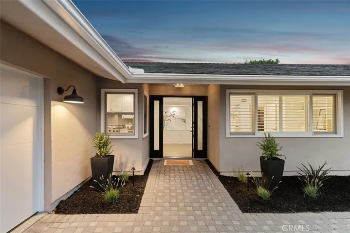 1056 Madison Place, Laguna Beach, California 92651