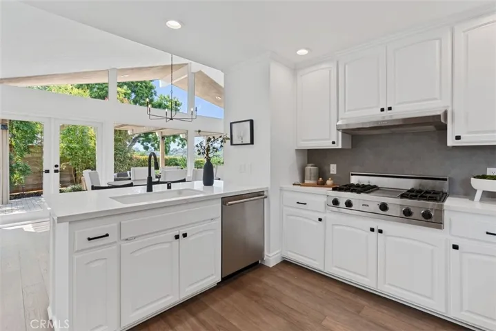 1056 Madison Place, Laguna Beach, California 92651