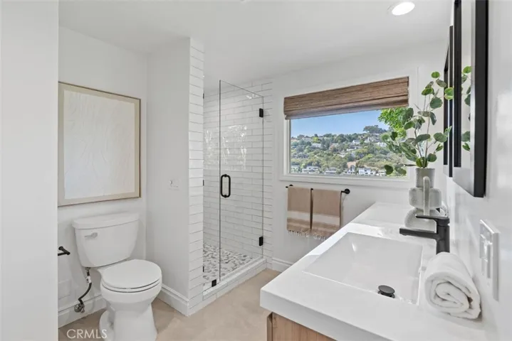 1056 Madison Place, Laguna Beach, California 92651