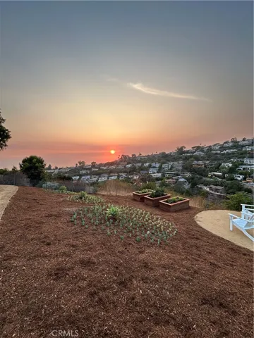 1056 Madison Place, Laguna Beach, California 92651