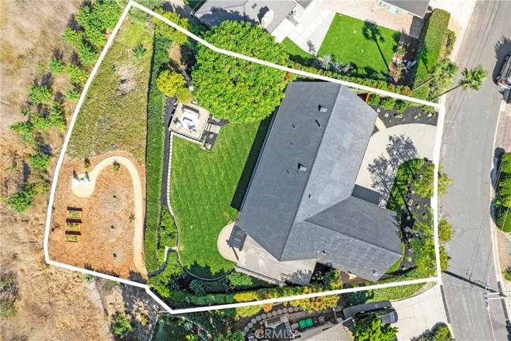 1056 Madison Place, Laguna Beach, California 92651