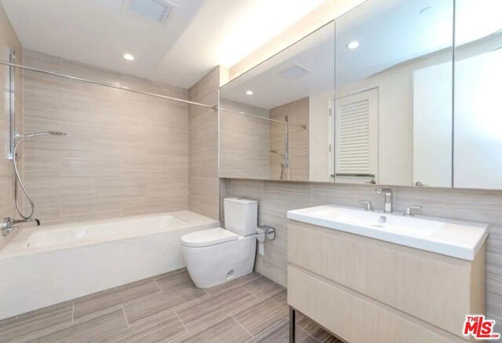 877 Francisco Street 708, Los Angeles, California 90017 home-pic-9
