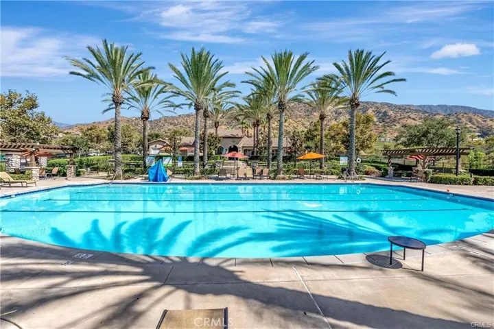 Rosedale Community 75' Jr. Olympic Swimming Pool is steps from home.