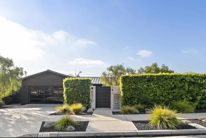6510 Avenida Manana, La Jolla, California 92037