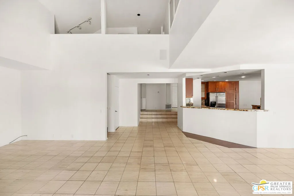 2910 Cervantes Court, Palm Springs, California 92264 home-pic-8