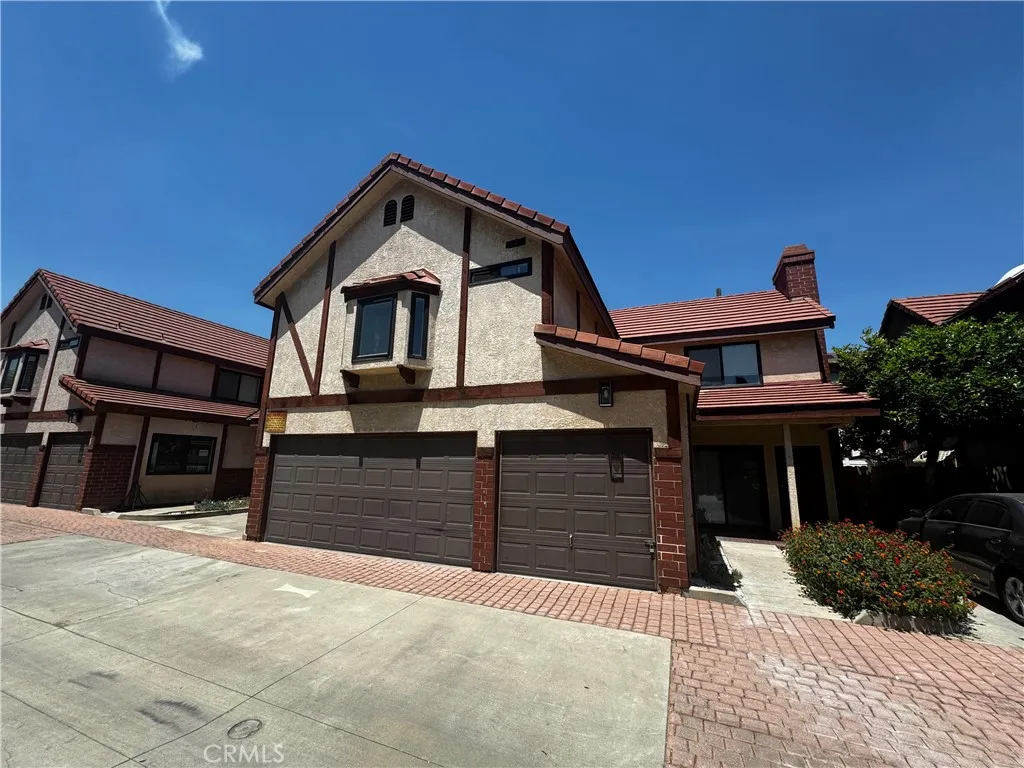 203 N Nicholson Avenue, Monterey Park, California 91755 home-pic-1