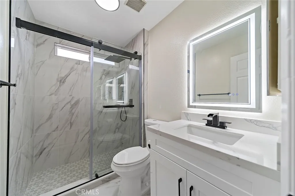 203 N Nicholson Avenue, Monterey Park, California 91755 home-pic-17