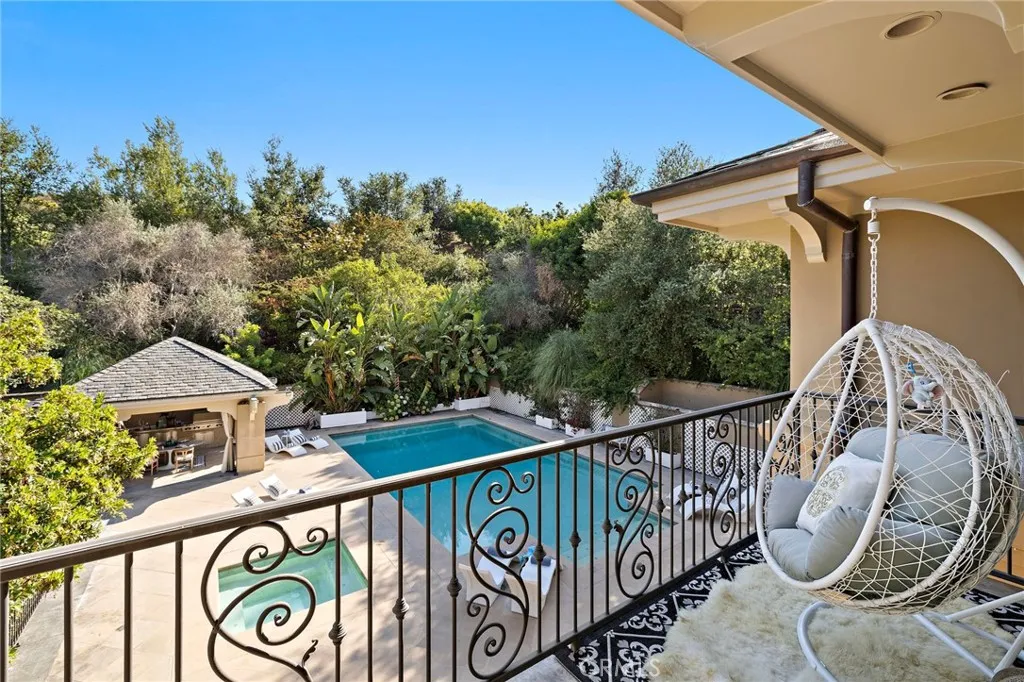 9 Sawgrass, Coto De Caza, California 92679 home-pic-3