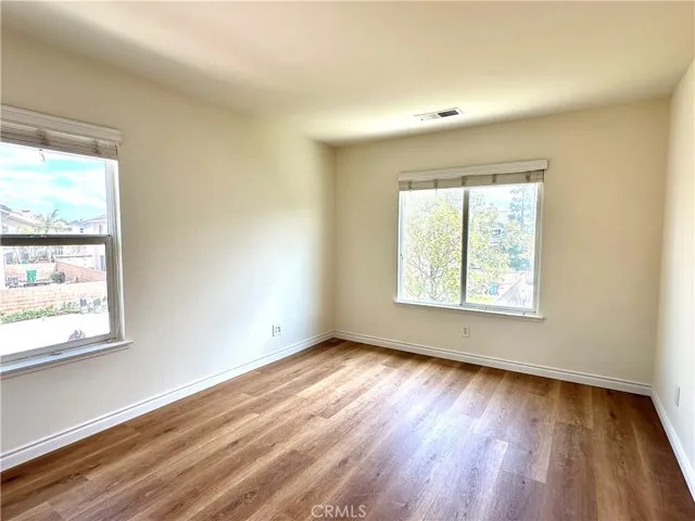 6542 Gladiola Street, Eastvale, California 92880
