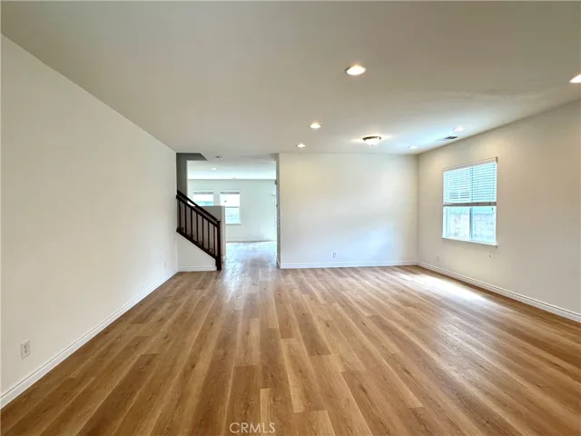 6542 Gladiola Street, Eastvale, California 92880