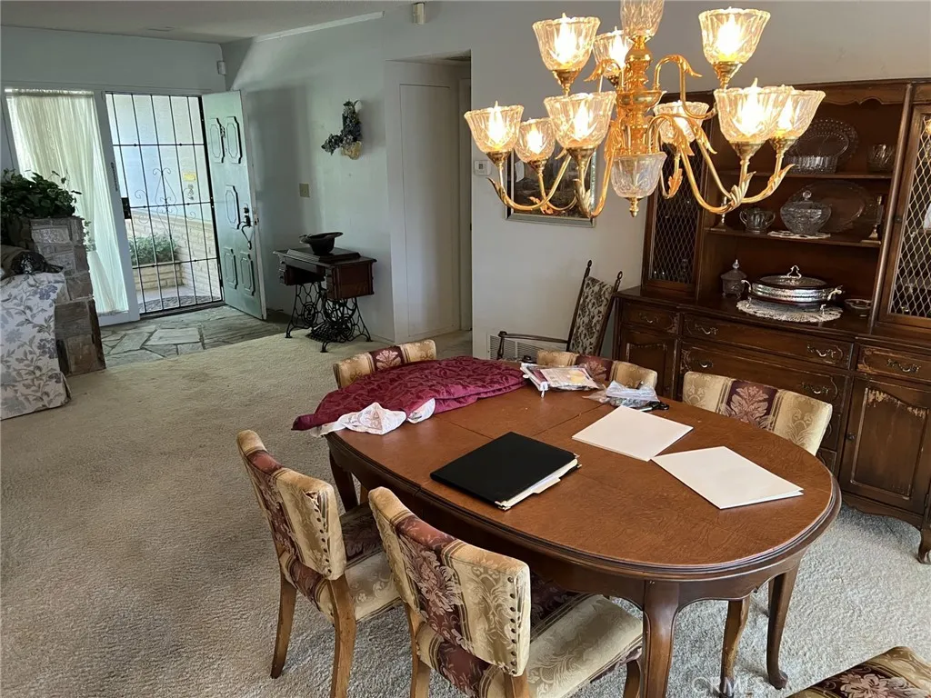 44705 Lowtree Avenue, Lancaster, California 93534 home-pic-6