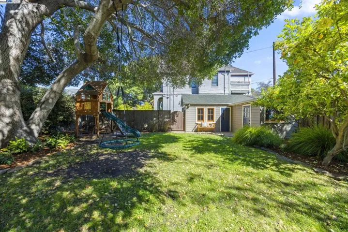 898 Union St, Alameda, California 94501