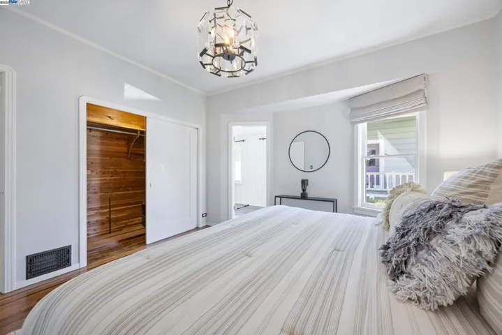 898 Union St, Alameda, California 94501