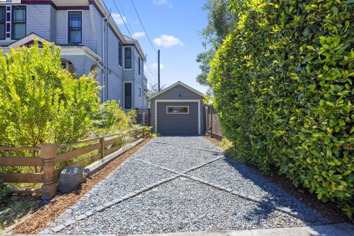 898 Union St, Alameda, California 94501