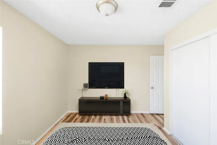 38532 Division Street, Palmdale, California 93550