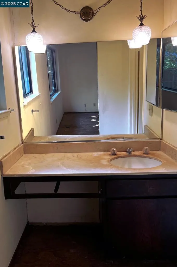 4495 Wildberry Ct, Concord, California 94521 home-pic-17