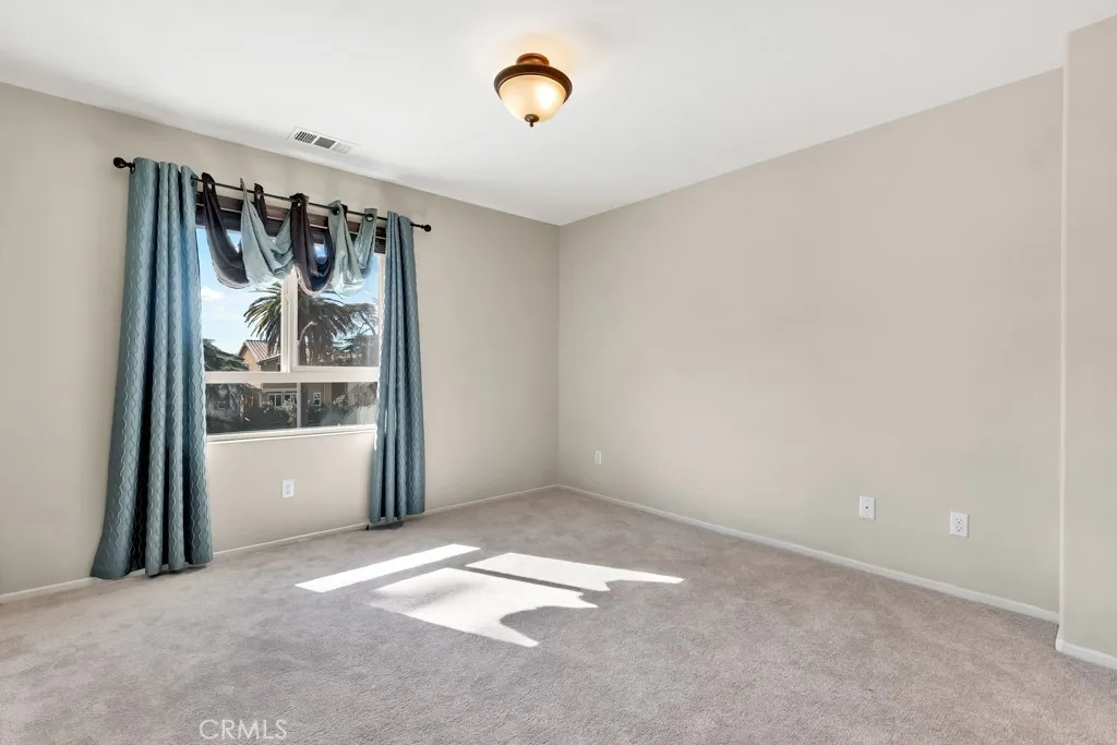 14665 Sherman Way, Van Nuys, California 91405 home-pic-30