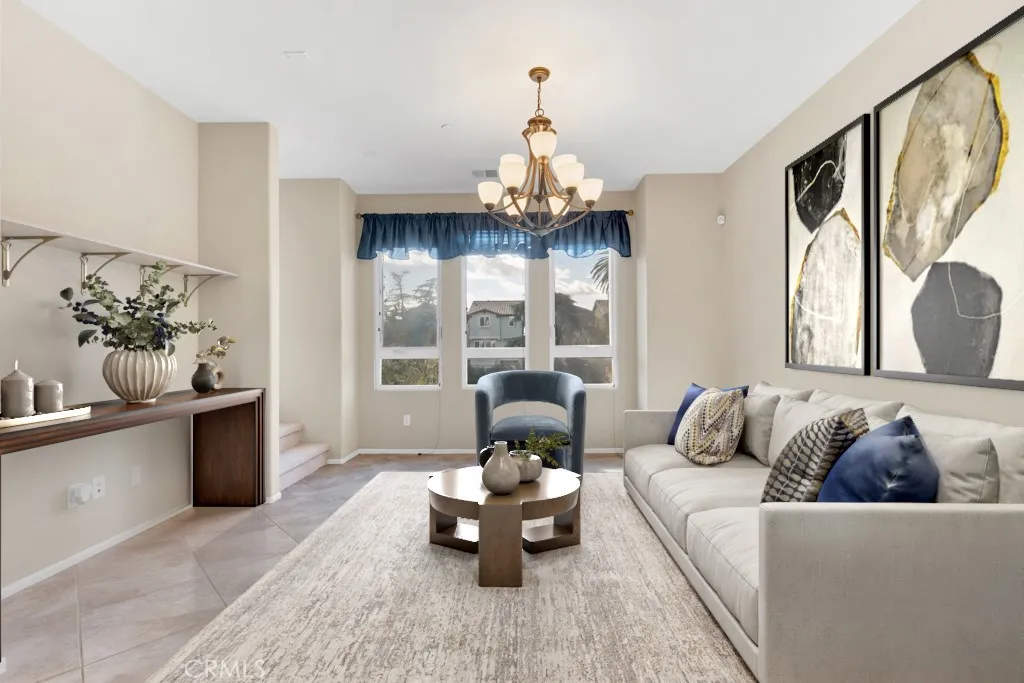 14665 Sherman Way, Van Nuys, California 91405 home-pic-17