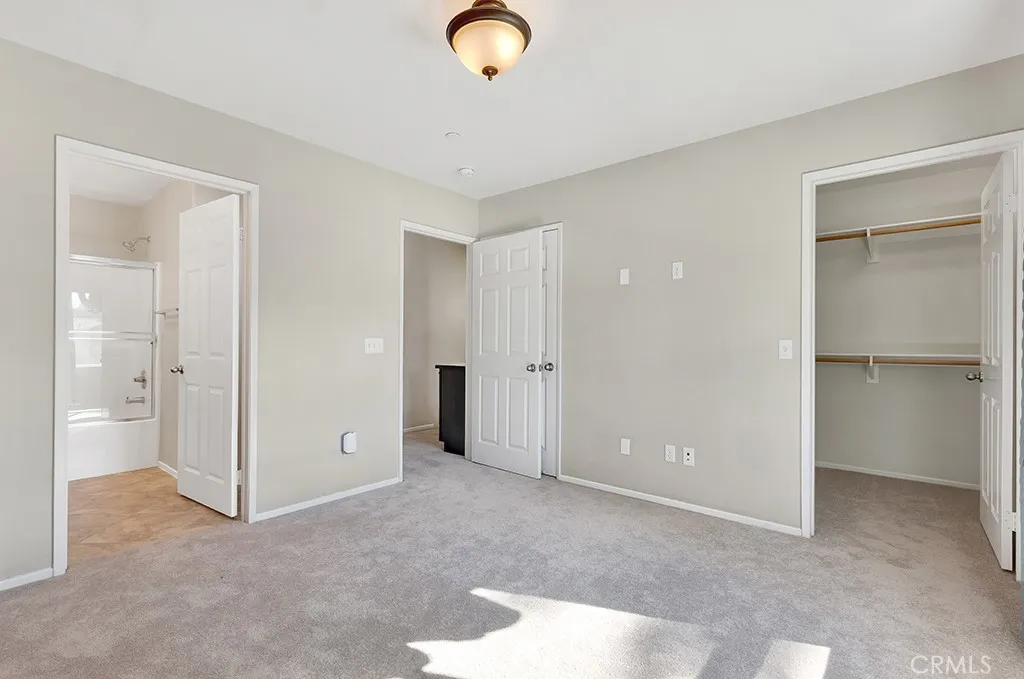 14665 Sherman Way, Van Nuys, California 91405 home-pic-31