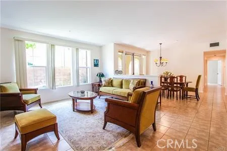 225 Lonetree, Irvine, California 92603