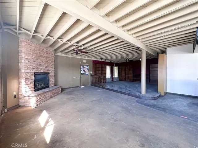 124 N Catalina Avenue, Redondo Beach, California 90277