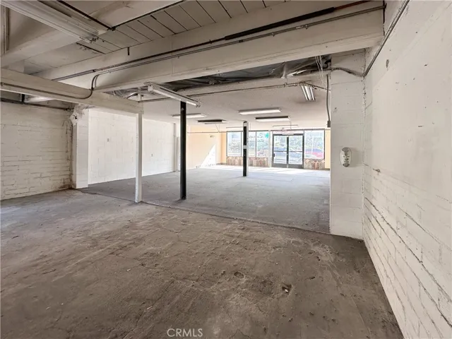 124 N Catalina Avenue, Redondo Beach, California 90277