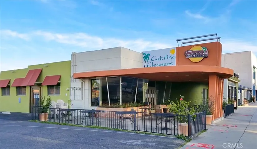 124 N Catalina Avenue, Redondo Beach, California 90277