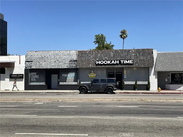 4716 Woodman Avenue, Sherman Oaks, California 91423