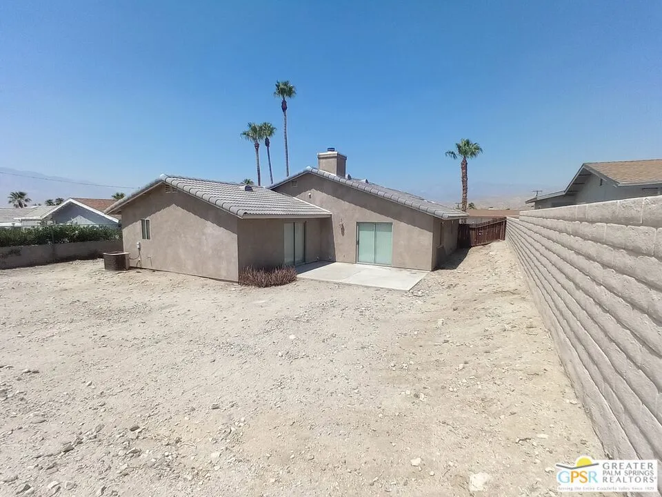 9700 Santa Cruz Road, Desert Hot Springs, California 92240 home-pic-33