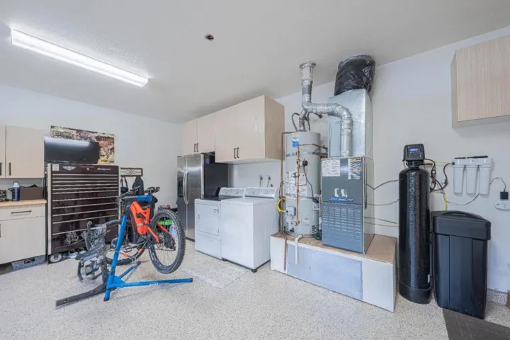24260 Pheasant Court, Salinas, California 93908