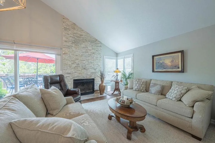 24260 Pheasant Court, Salinas, California 93908