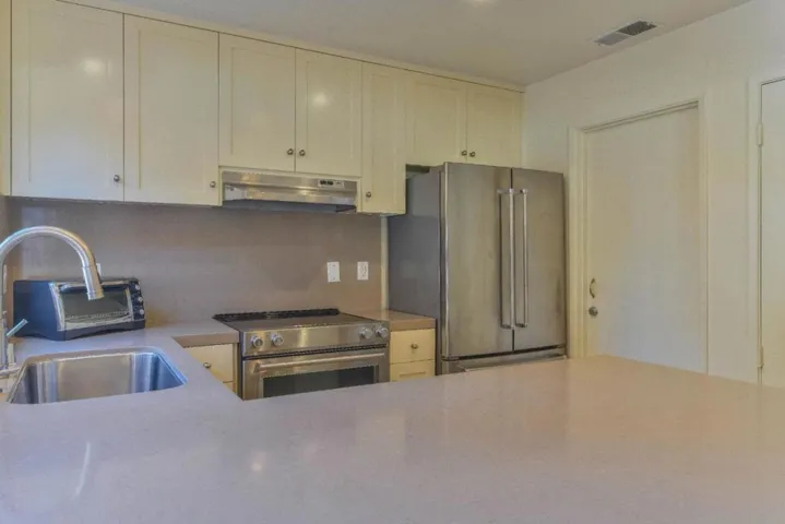 24260 Pheasant Court, Salinas, California 93908