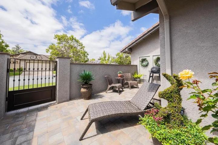 24260 Pheasant Court, Salinas, California 93908