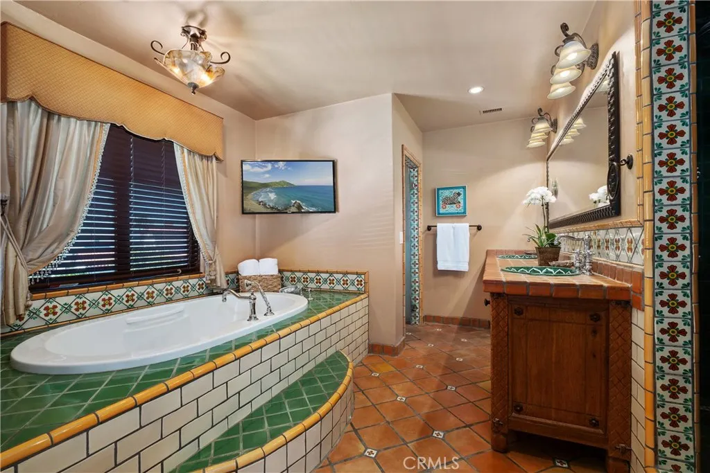 34532 Camino Capistrano, Dana Point, California 92624 home-pic-20