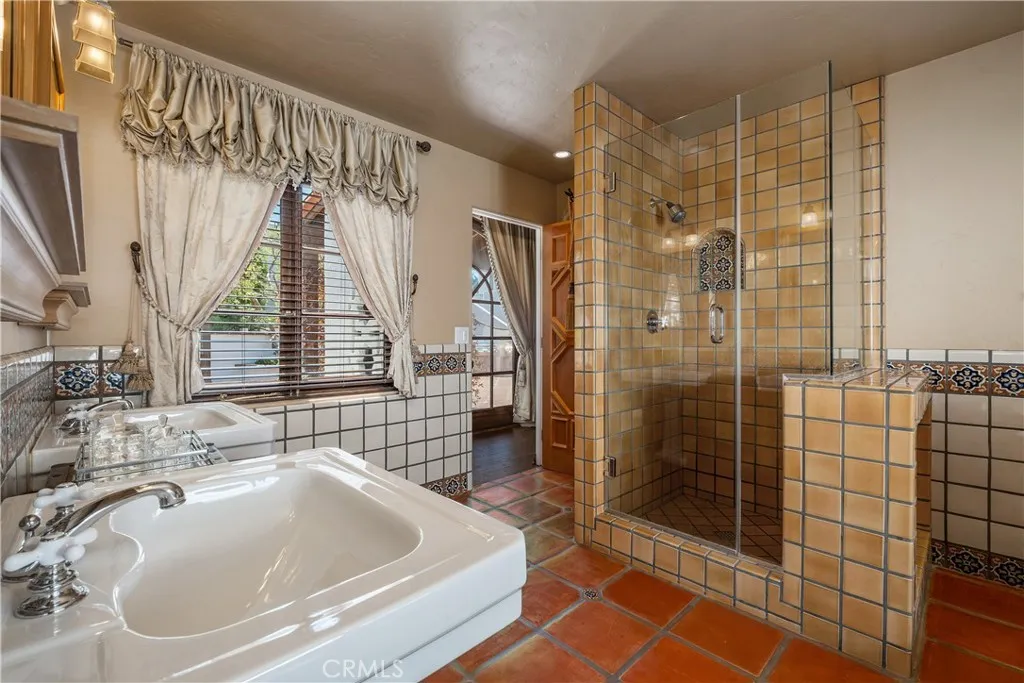 34532 Camino Capistrano, Dana Point, California 92624 home-pic-12
