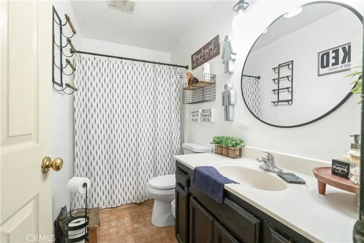 8020 Mckinley Avenue, South Gate, California 90280