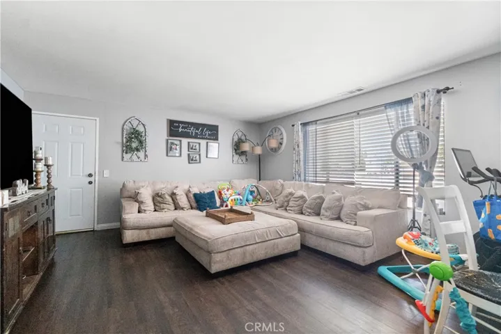 8020 Mckinley Avenue, South Gate, California 90280