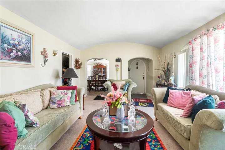 8020 Mckinley Avenue, South Gate, California 90280