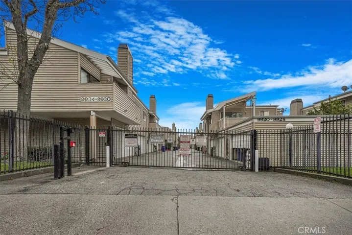 9920 Sepulveda Boulevard 1, San Fernando, California 91345
