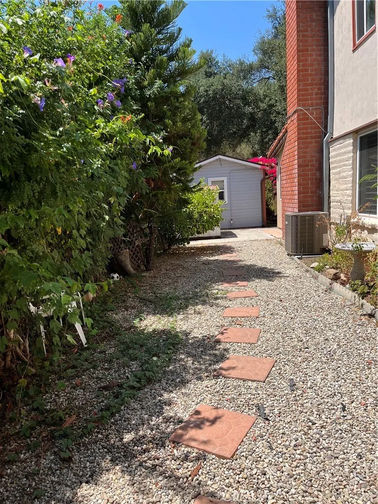 20361 Adkinson Lane, Trabuco Canyon, California 92679 home-pic-4