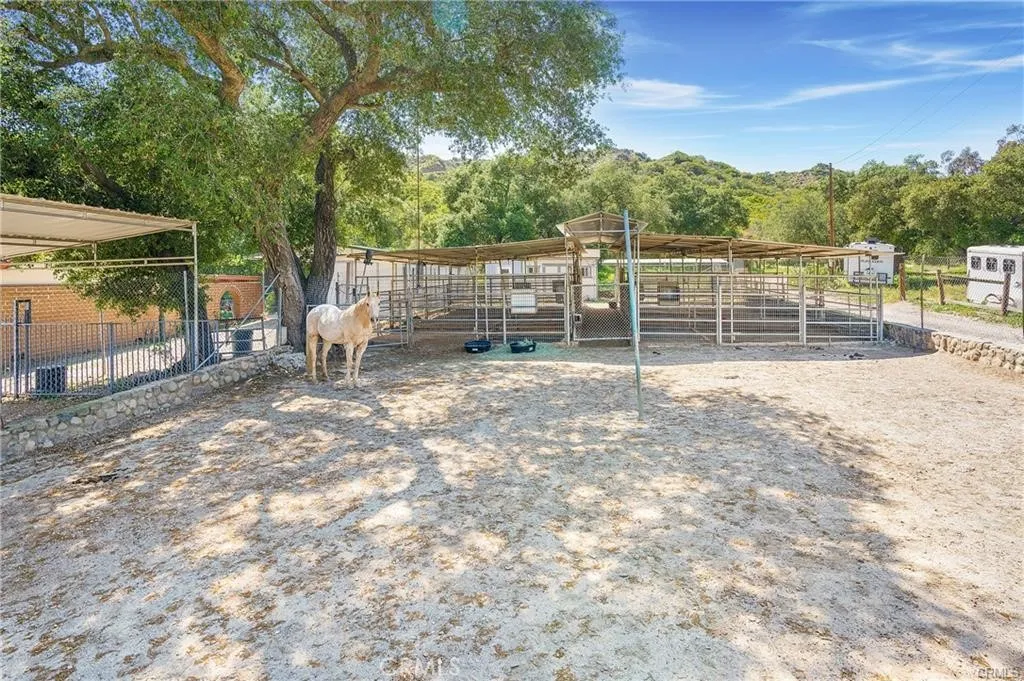 20361 Adkinson Lane, Trabuco Canyon, California 92679 home-pic-6