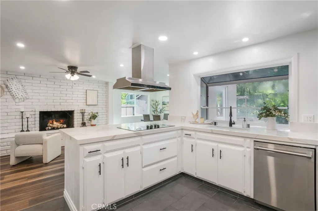 20361 Adkinson Lane, Trabuco Canyon, California 92679 home-pic-29